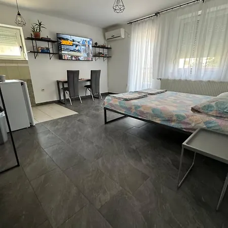 Apartament Bellas *